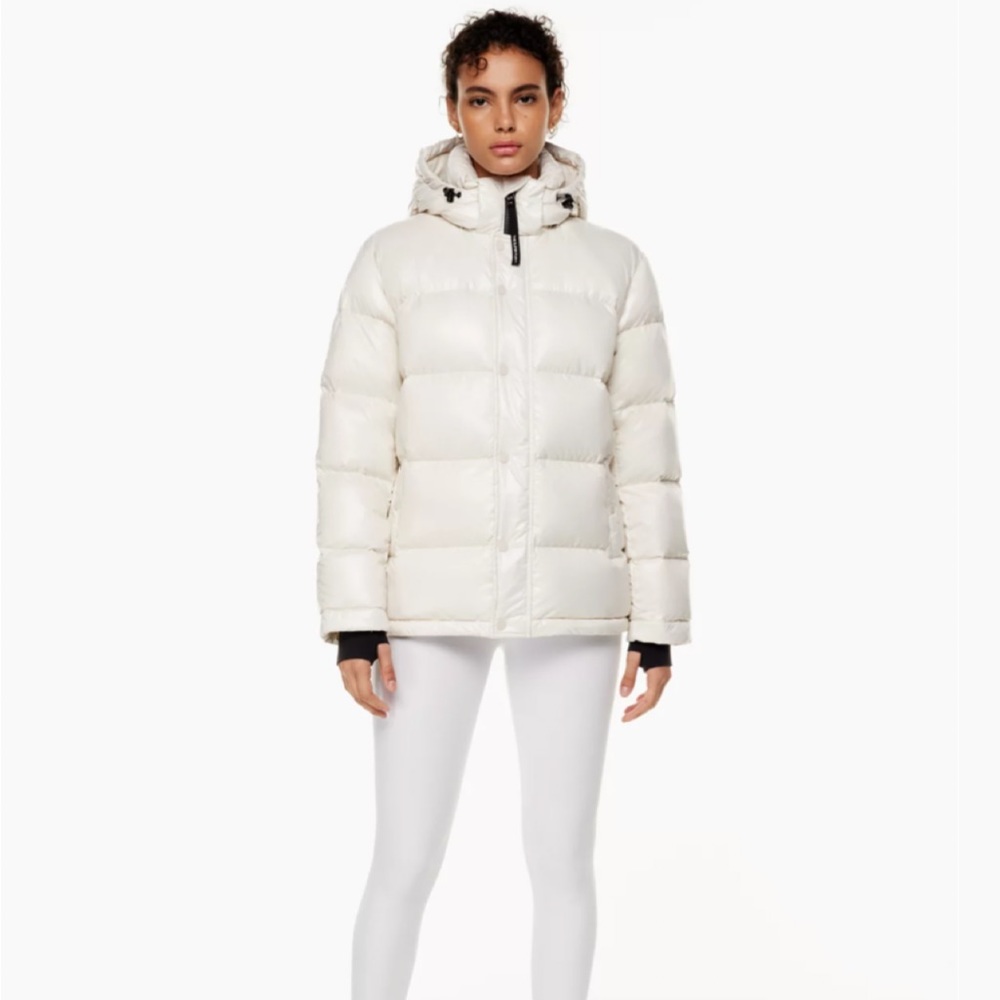Aritzia SUPERPUFF - Picture 3 of 10